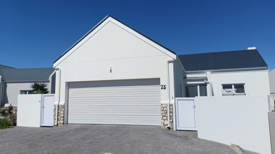 To Let 3 Bedroom Property for Rent in Laguna Sands Western Cape